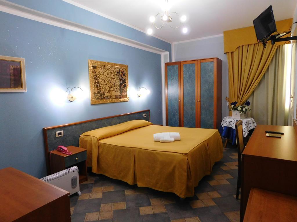 Hotel Blumentag Paola Exteriér fotografie